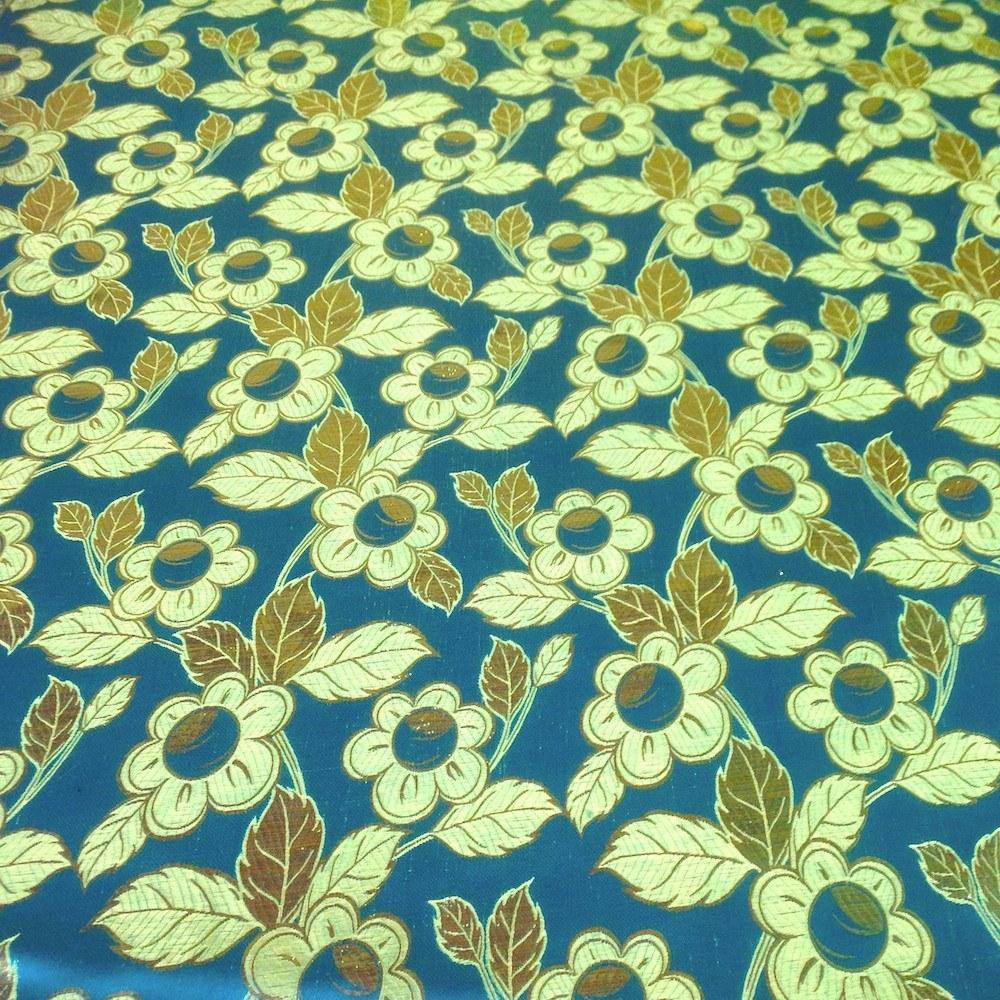 Daisy Metallic Brocade - Image 19